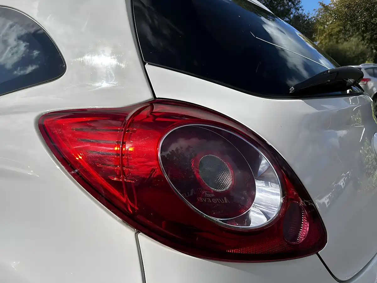 Used 2012 Ford Ka Edge White - Interior and Exterior details 20