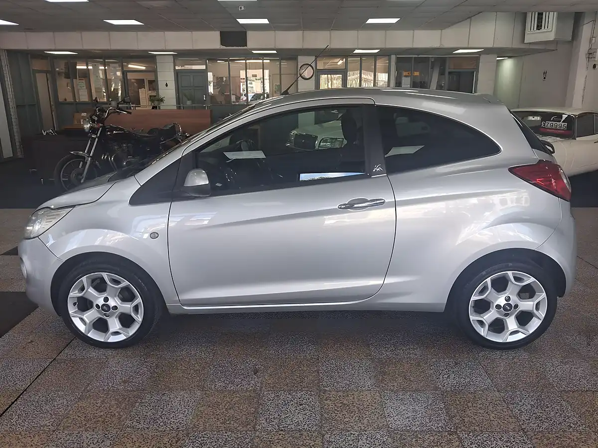 Used 2012 Ford Ka Metal Silver - Interior and Exterior details 11