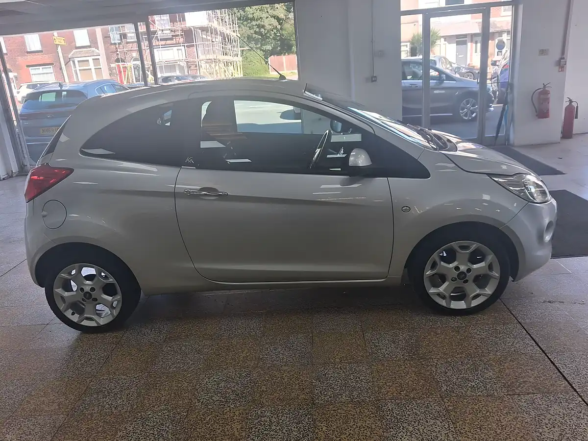 Used 2012 Ford Ka Metal Silver - Interior and Exterior details 13