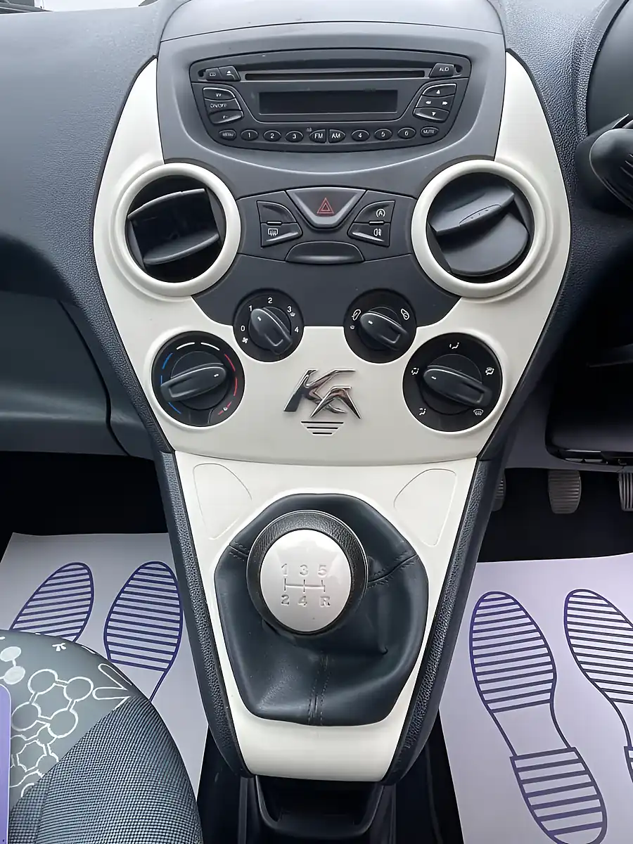 Used 2012 Ford Ka Studio Red - Interior and Exterior details 13