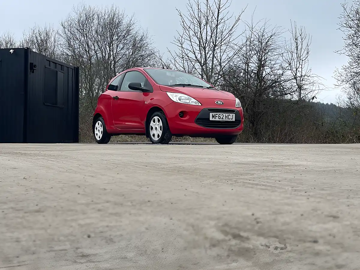 Used 2012 Ford Ka Studio Red - Interior and Exterior details 5