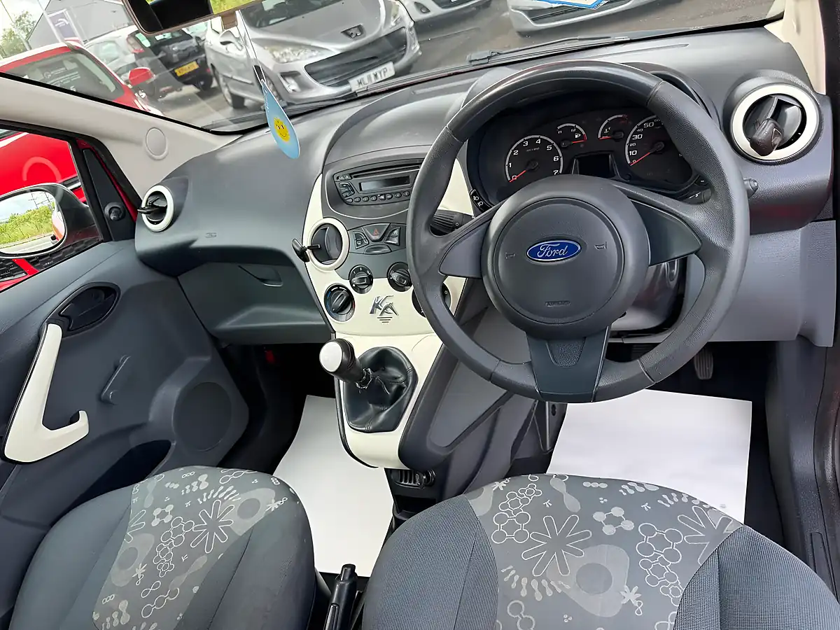 Used 2012 Ford Ka Studio Red - Interior and Exterior details 13