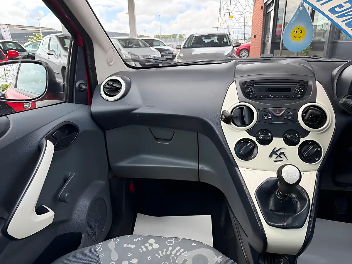 Used 2012 Ford Ka Studio Red - Interior and Exterior details 16