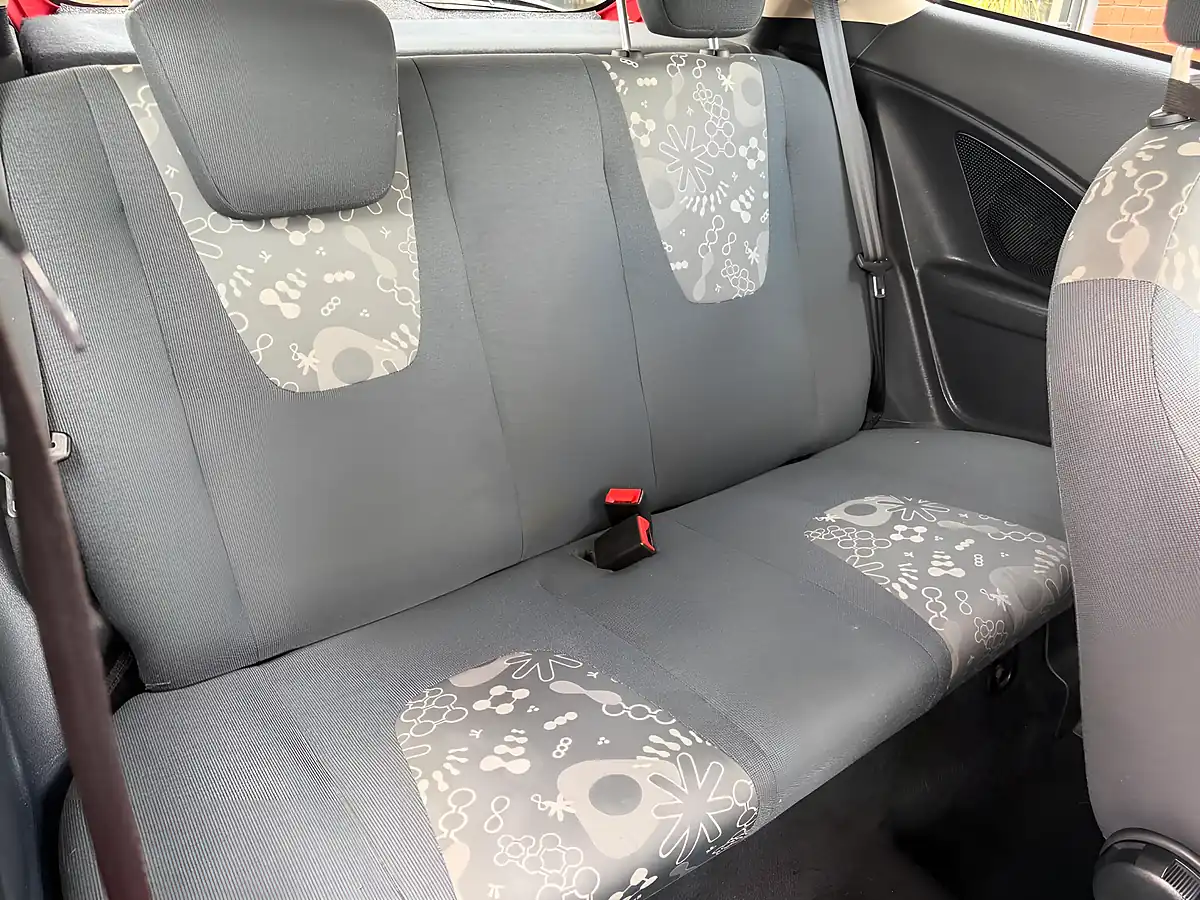 Used 2012 Ford Ka Studio Red - Interior and Exterior details 19