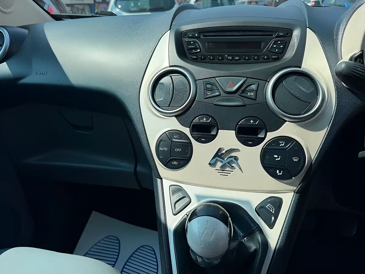 Used 2012 Ford Ka Titanium Black - Interior and Exterior details 10