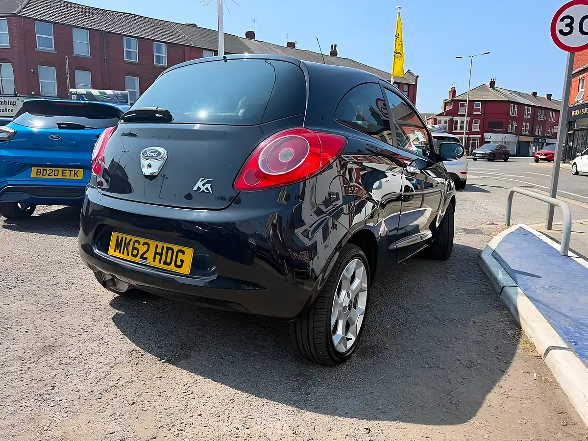 Used 2012 Ford Ka Titanium Black - Interior and Exterior details 3