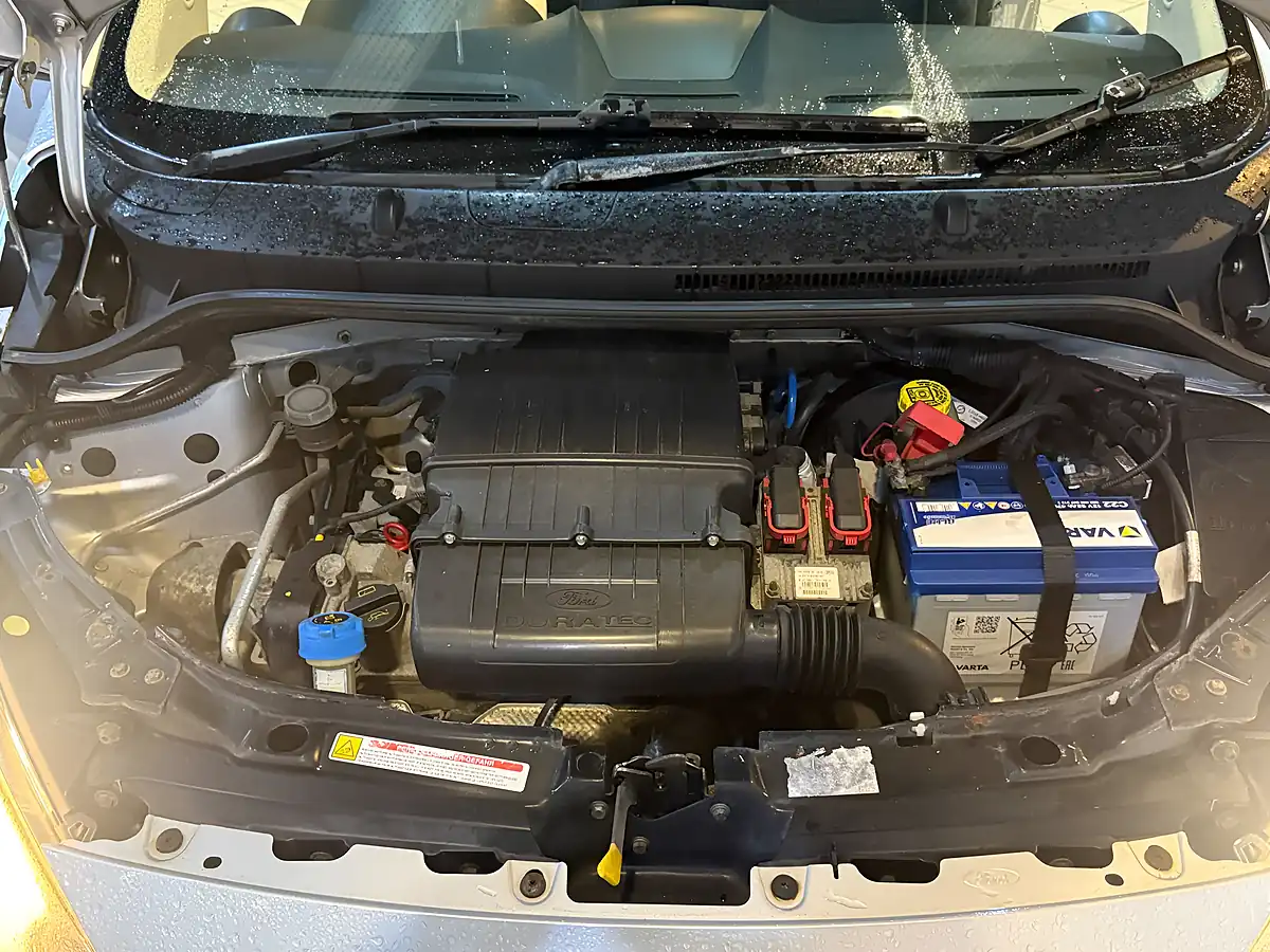 Used 2012 Ford Ka Zetec Silver - Interior and Exterior details 20