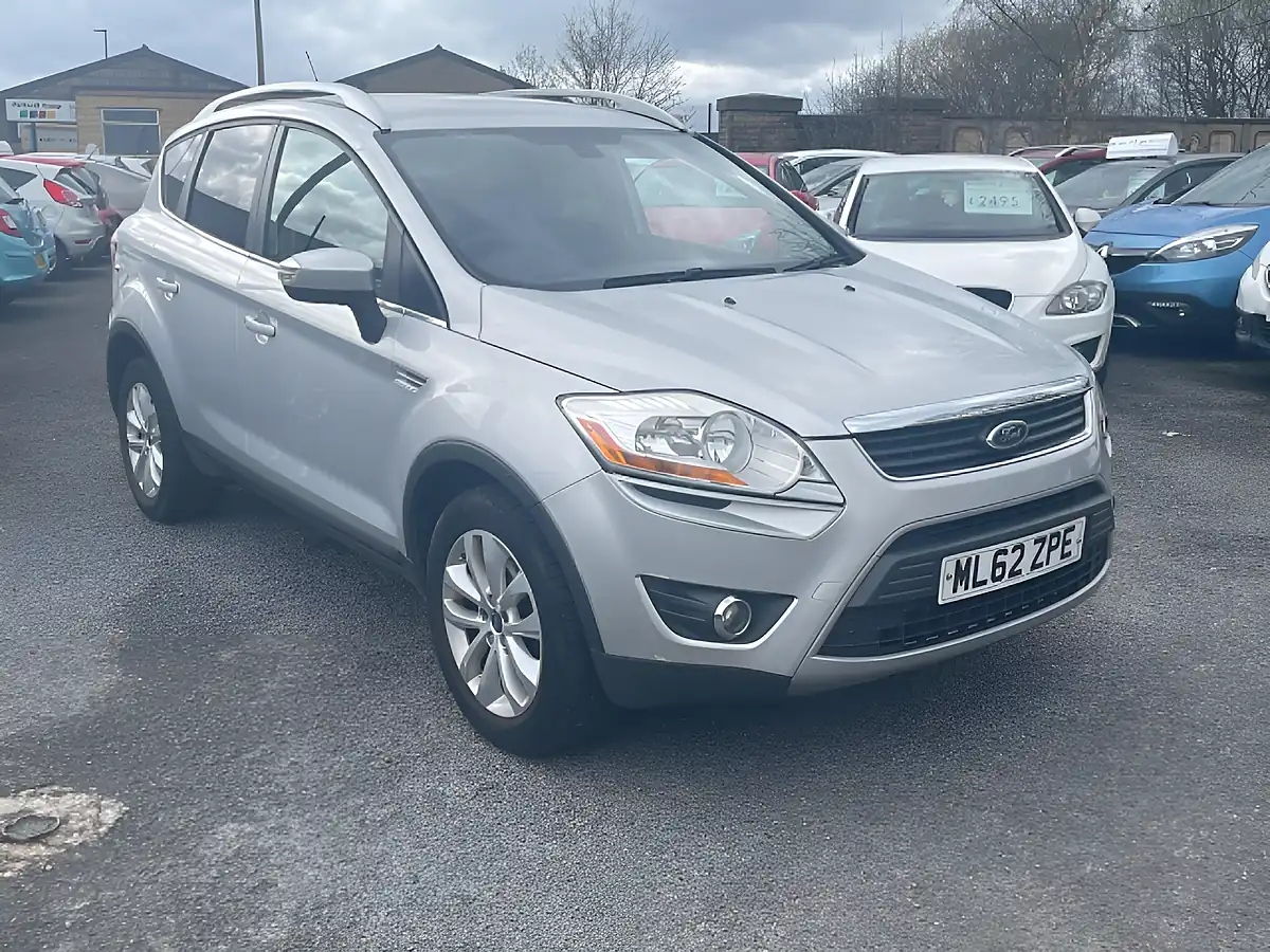 Used 2012 Ford Kuga Titanium Silver - Front View