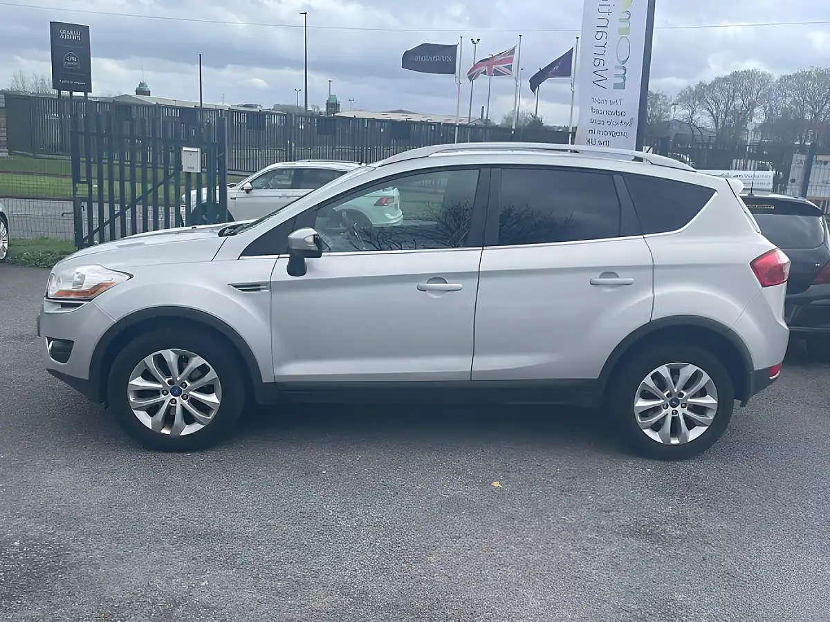 Used 2012 Ford Kuga Titanium Silver - Interior and Exterior details 4