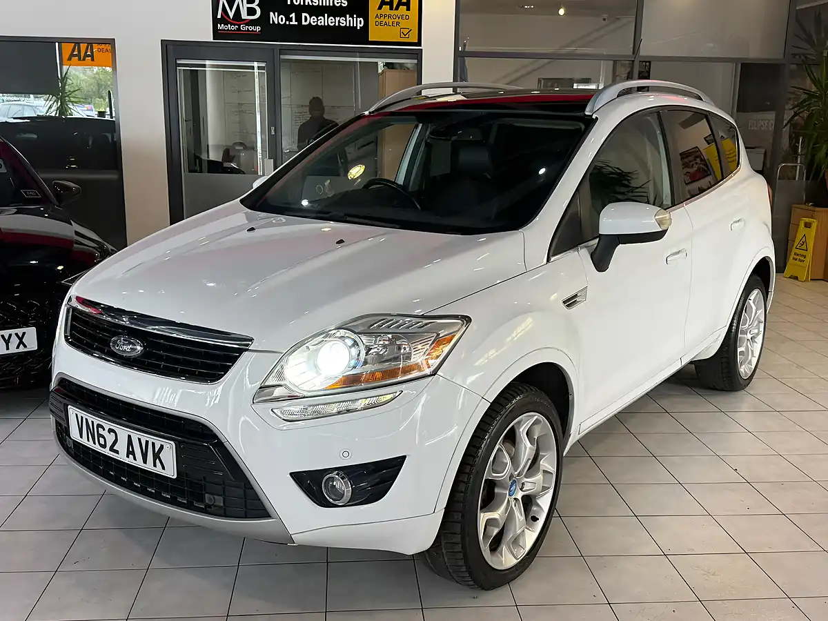 Used 2012 Ford Kuga Titanium X White - Interior and Exterior details 5