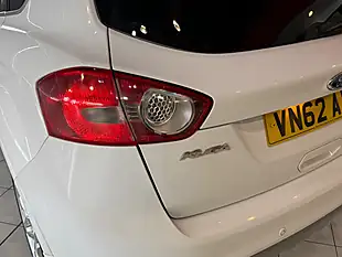 Used 2012 Ford Kuga Titanium X White - Interior and Exterior details 8