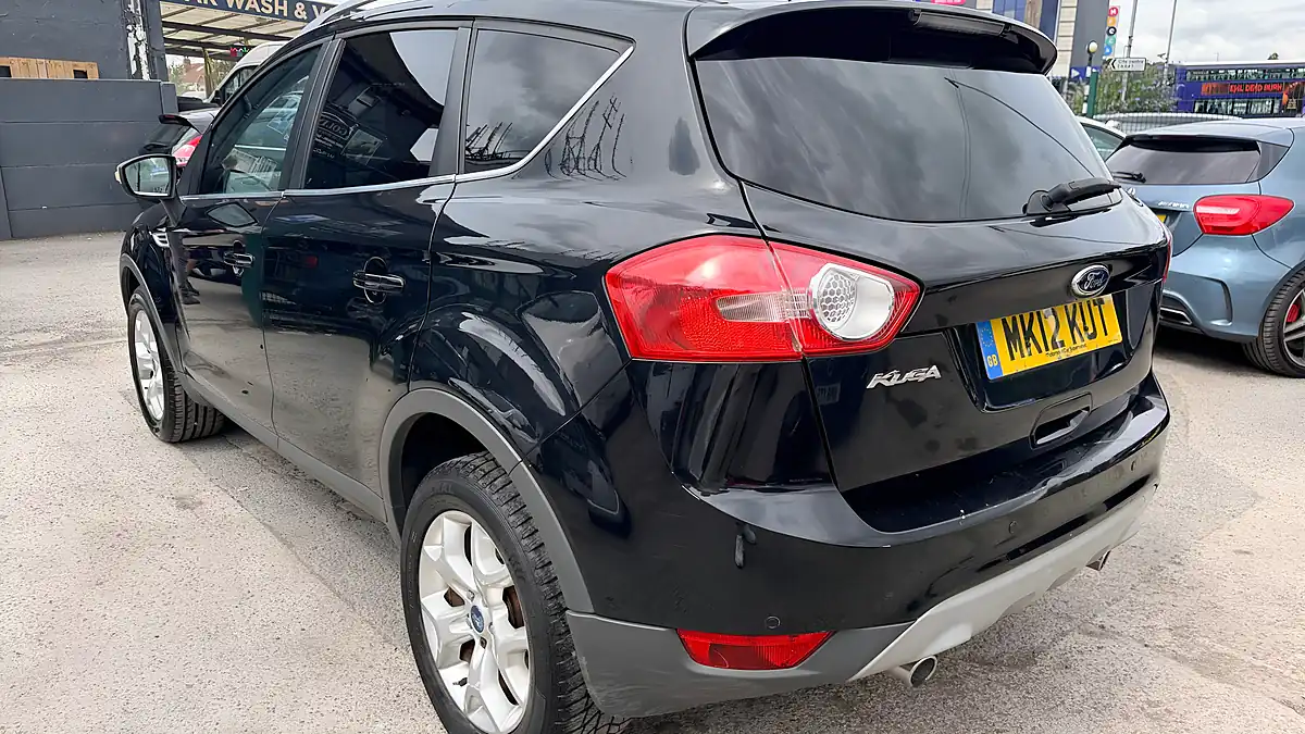 Used 2012 Ford Kuga Zetec Black - Interior and Exterior details 17