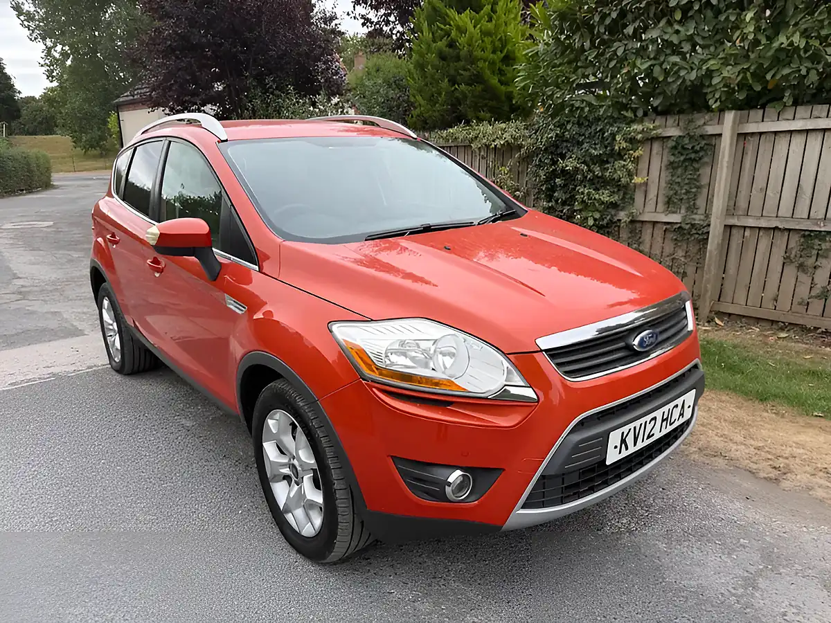Used 2012 Ford Kuga Zetec Mars Red - Front View