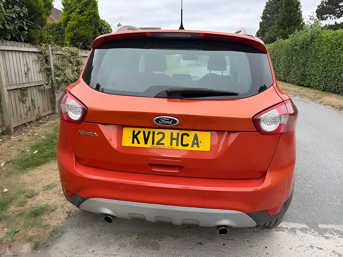 Used 2012 Ford Kuga Zetec Mars Red - Interior and Exterior details 5