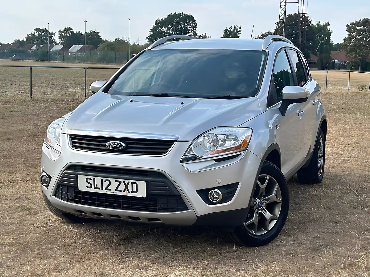 Used 2012 Ford Kuga Zetec Silver - Front View