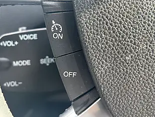 Used 2012 Ford Kuga Zetec Silver - Interior and Exterior details 16