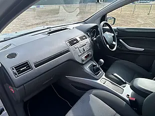 Used 2012 Ford Kuga Zetec Silver - Interior and Exterior details 19