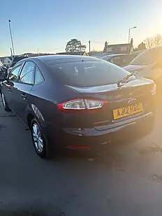 Used 2012 Ford Mondeo Zetec Blue - Interior and Exterior details 3
