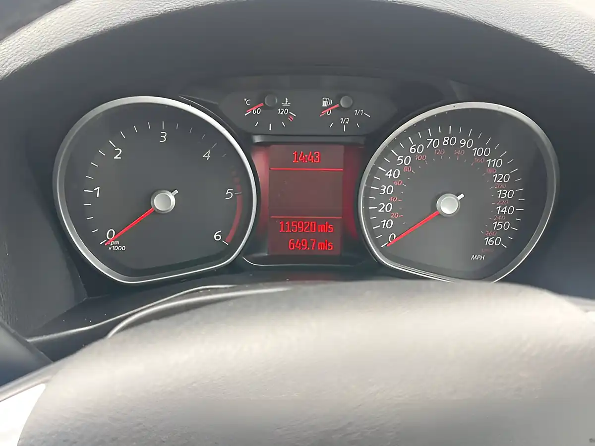 Used 2012 Ford Mondeo Zetec White - Interior and Exterior details 10