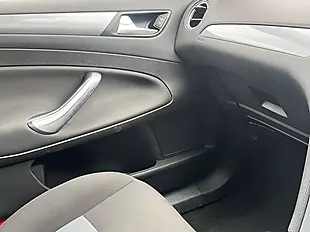 Used 2012 Ford Mondeo Zetec White - Interior and Exterior details 9