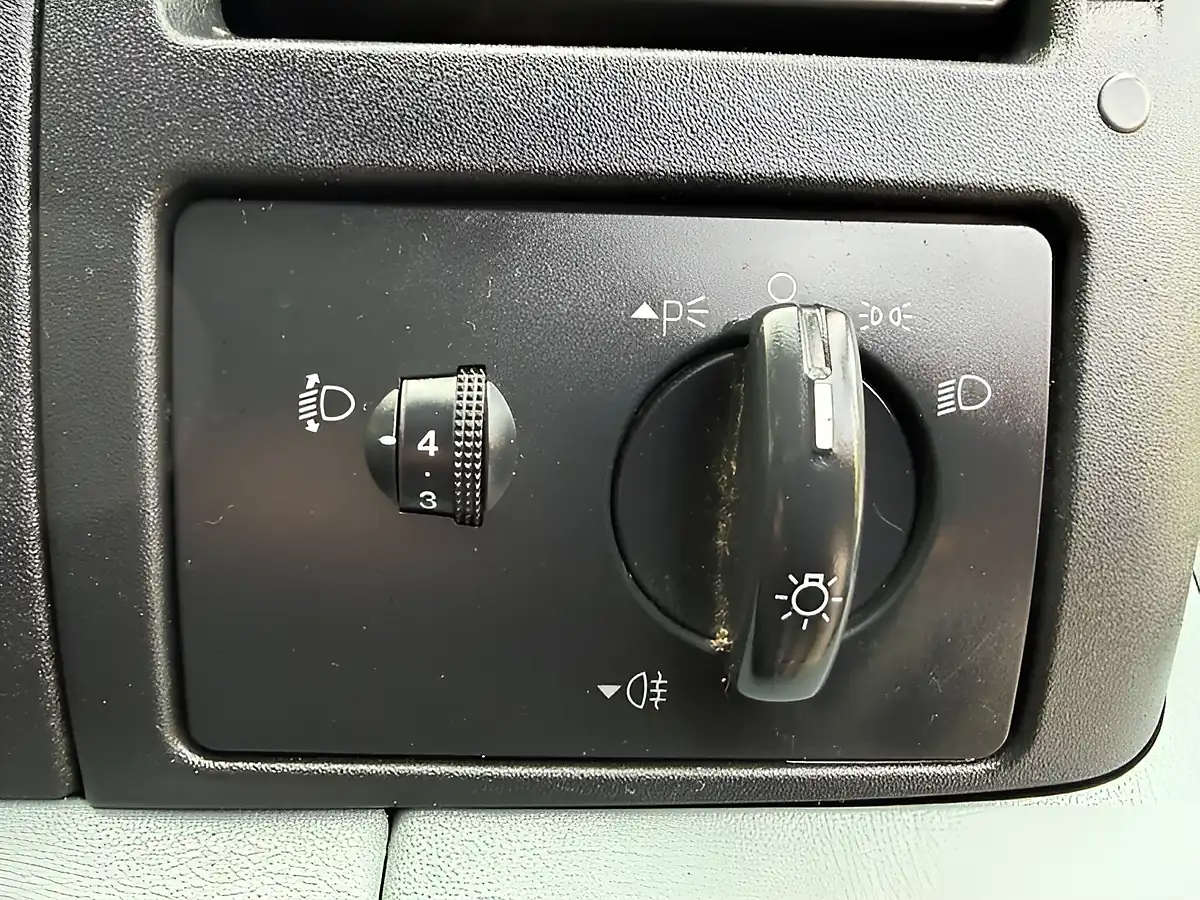 Used 2012 Ford Transit 260 Panel Van White - Interior and Exterior details 14