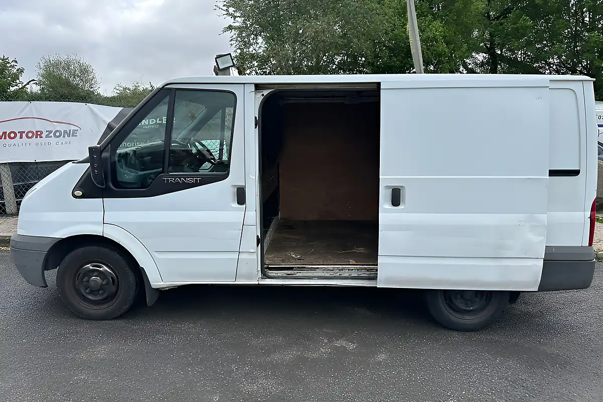Used 2012 Ford Transit 280 FWD L1 H1 5dr White - Interior and Exterior details 11