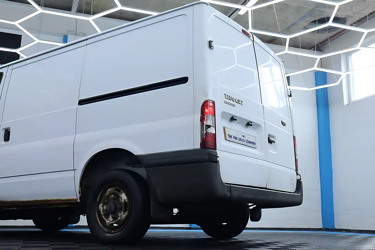 Used 2012 Ford Transit 280 White - Interior and Exterior details 11