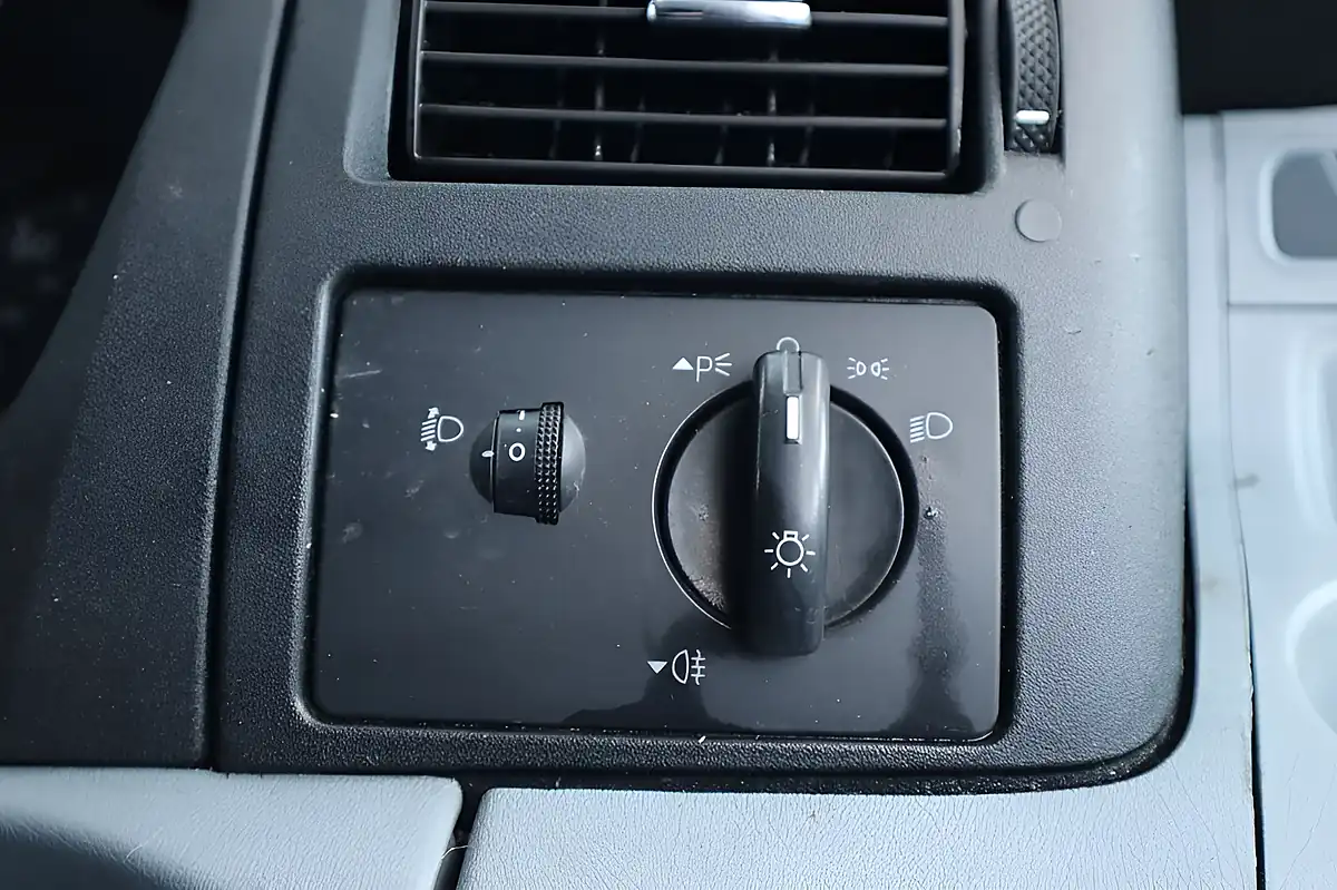 Used 2012 Ford Transit 280 White - Interior and Exterior details 19