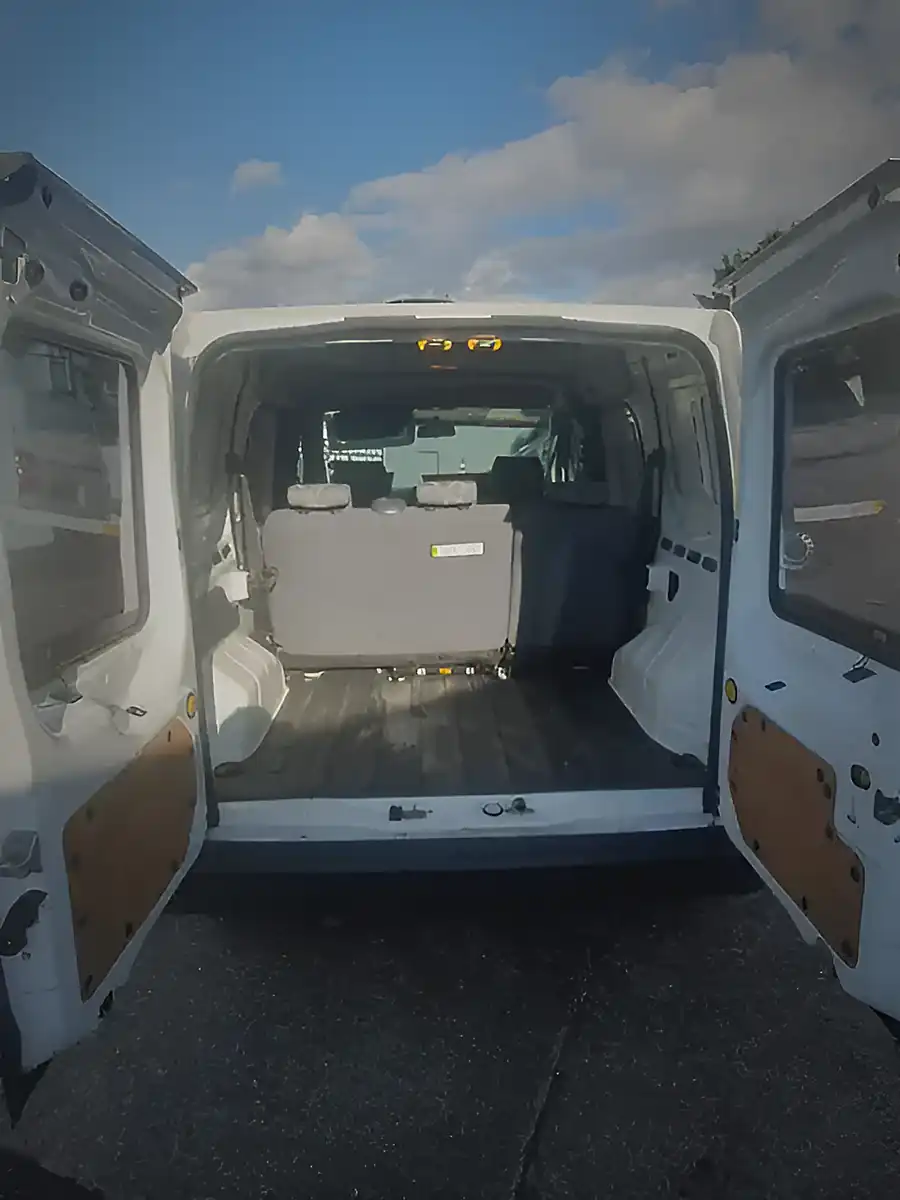 Used 2012 Ford Transit Connect Crewvan - Interior and Exterior details 4
