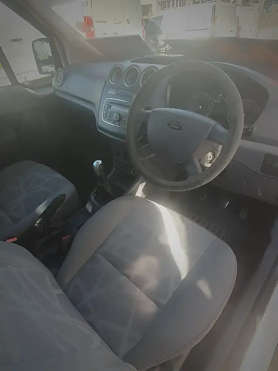 Used 2012 Ford Transit Connect Crewvan - Interior and Exterior details 8