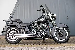 Used 2012 Harley-Davidson Softail Fat Boy Vivid Black - Interior and Exterior details 4