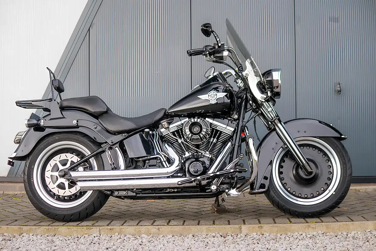 Used 2012 Harley-Davidson Softail Fat Boy Vivid Black - Interior and Exterior details 4