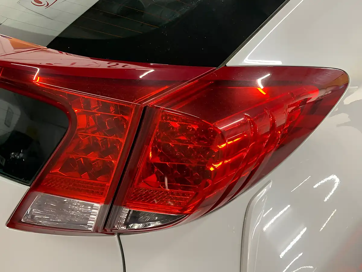 Used 2012 Honda Civic Ex White - Interior and Exterior details 12