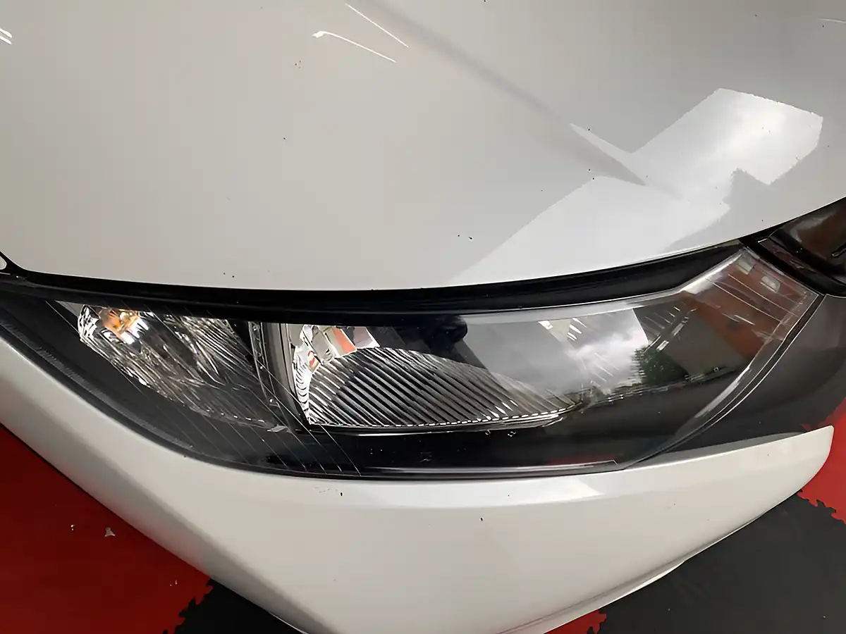 Used 2012 Honda Civic Ex White - Interior and Exterior details 9
