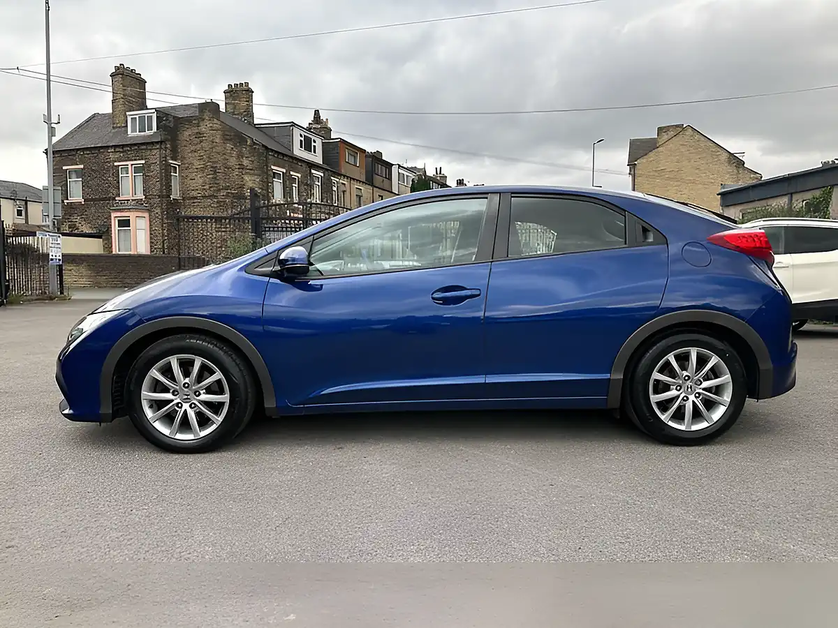Used 2012 Honda Civic Se Blue - Interior and Exterior details 13