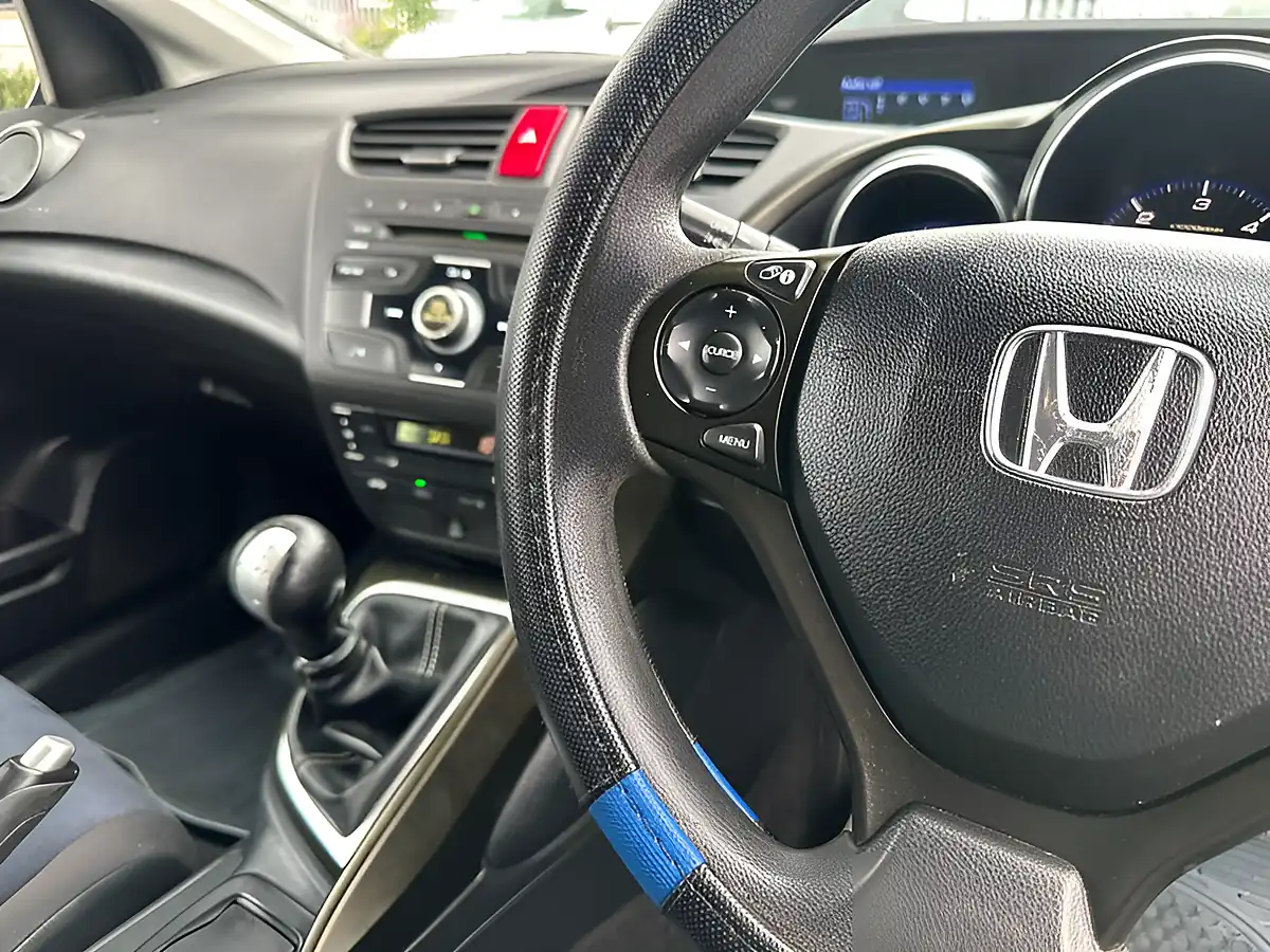 Used 2012 Honda Civic Se Blue - Interior and Exterior details 7