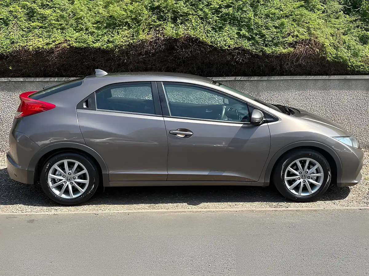 Used 2012 Honda Civic Se Brown - Interior and Exterior details 2