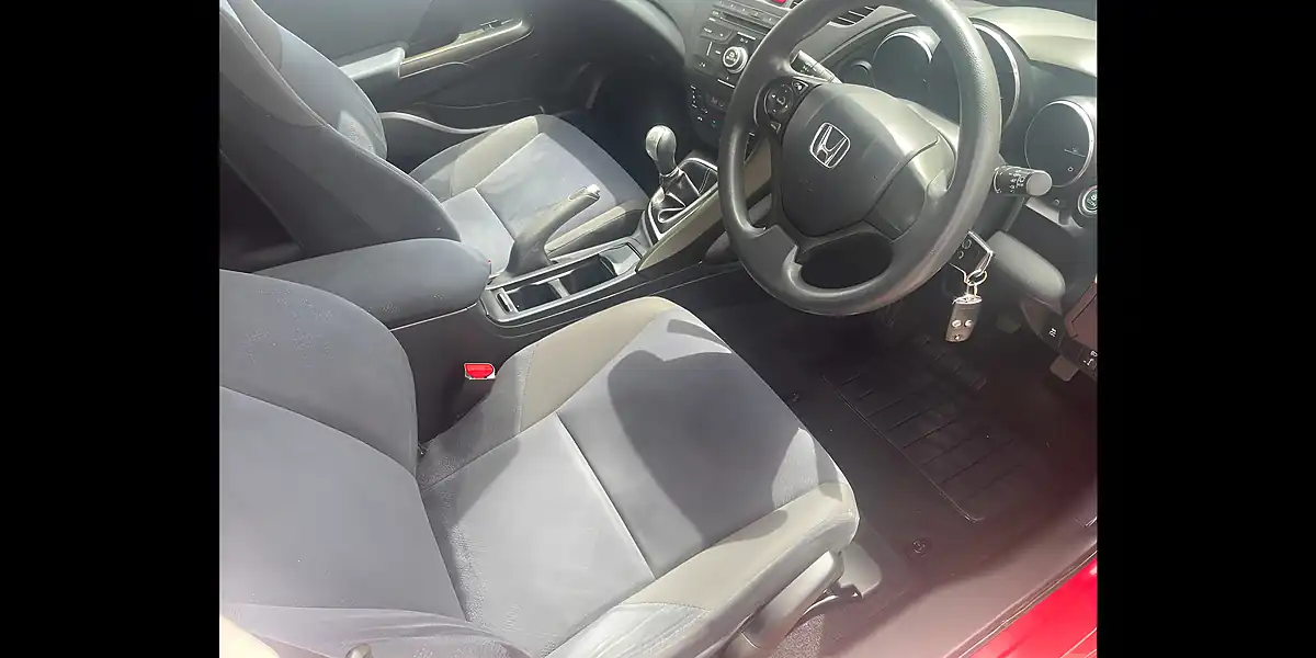 Used 2012 Honda Civic Se Red - Interior and Exterior details 13