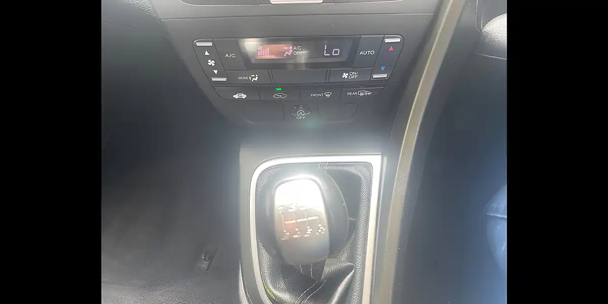 Used 2012 Honda Civic Se Red - Interior and Exterior details 15