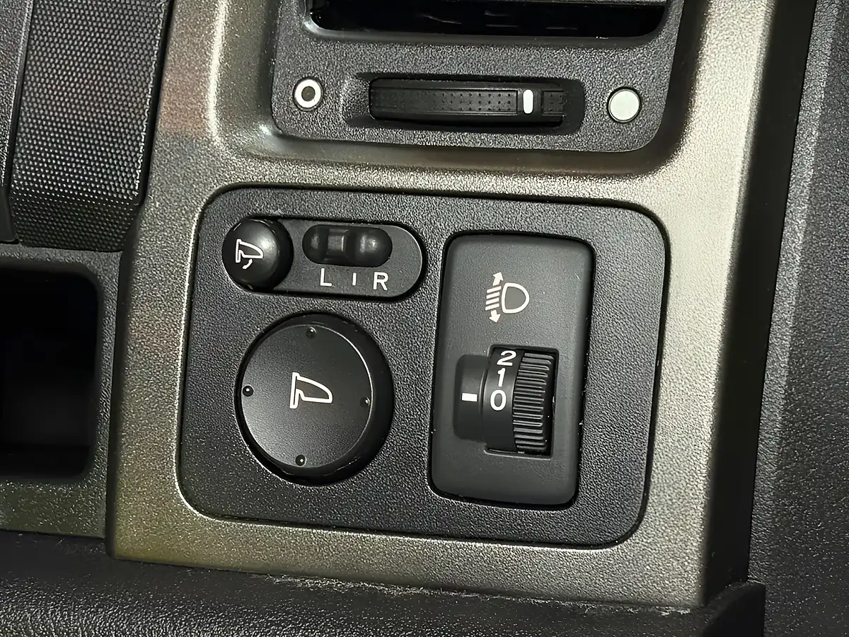 Used 2012 Honda Cr-V Es-T Black - Interior and Exterior details 17