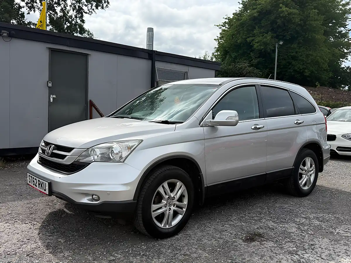 Used 2012 Honda Cr-V Se Plus Silver - Interior and Exterior details 3