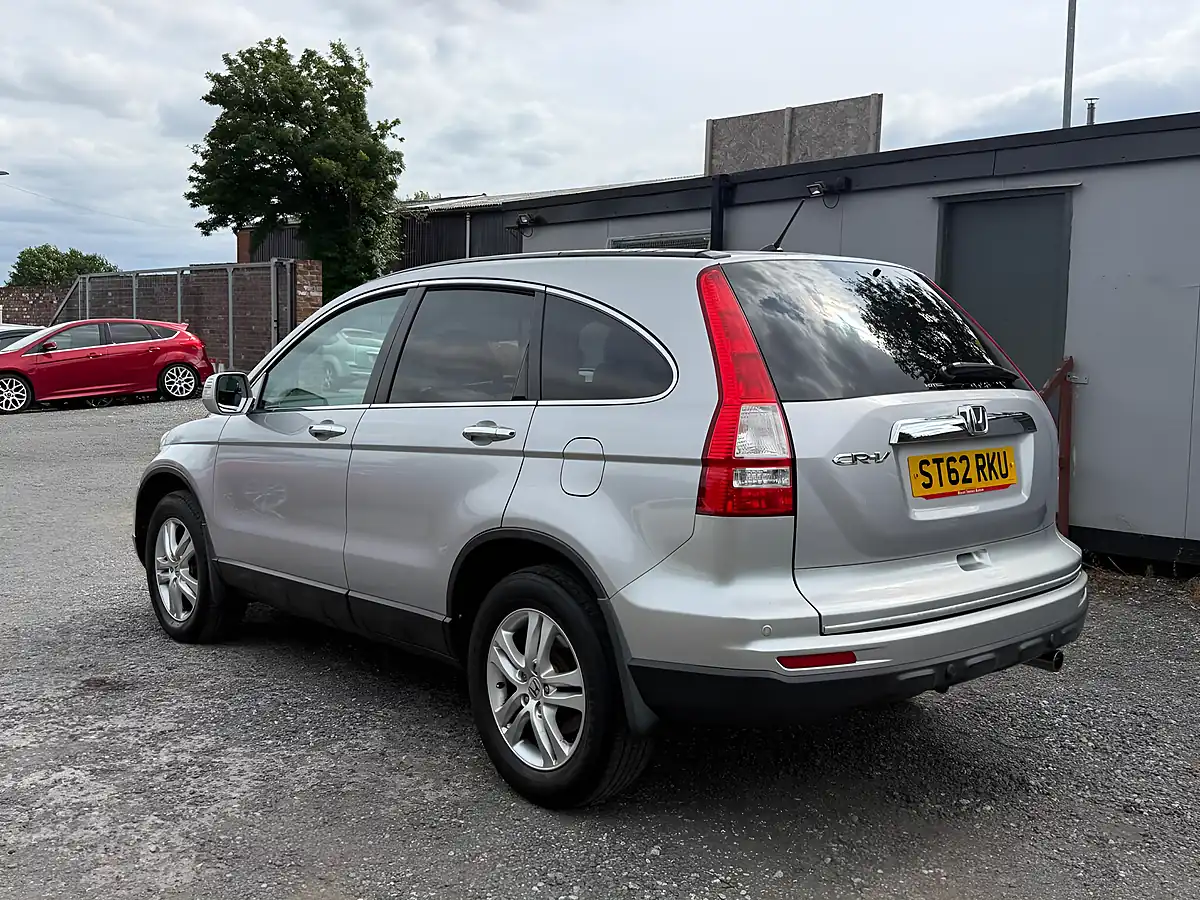 Used 2012 Honda Cr-V Se Plus Silver - Interior and Exterior details 4