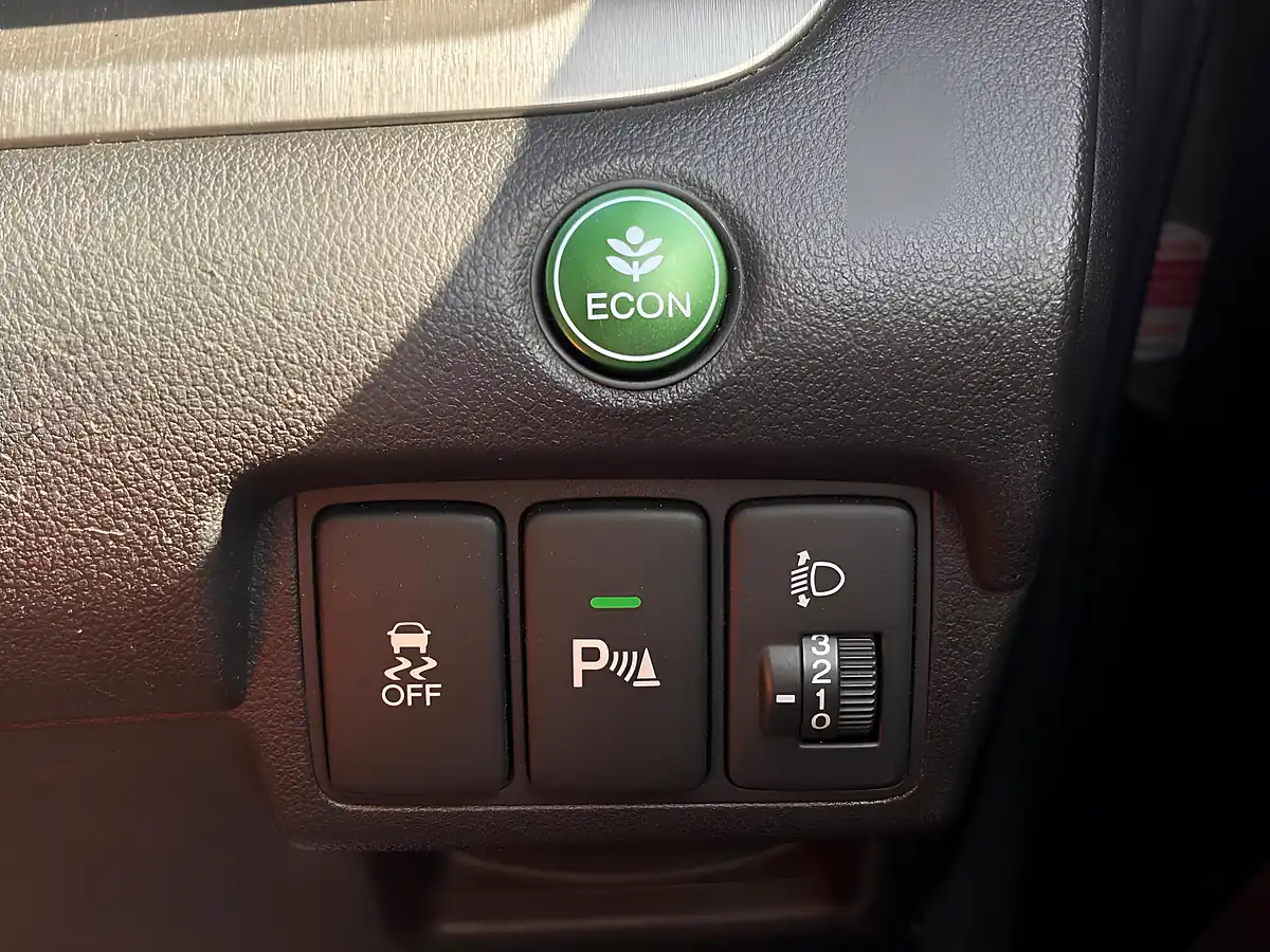 Used 2012 Honda Cr-V Se Silver - Interior and Exterior details 18