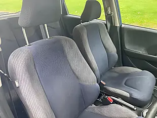 Used 2012 Honda Jazz Es Blue - Interior and Exterior details 15