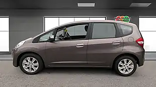 Used 2012 Honda Jazz Es Brown - Interior and Exterior details 3