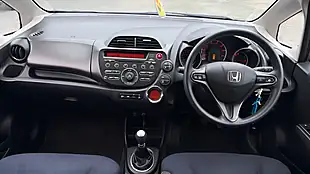Used 2012 Honda Jazz Es Brown - Interior and Exterior details 7