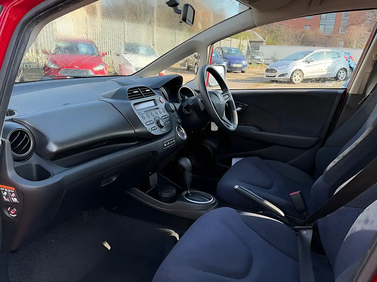 Used 2012 Honda Jazz Es Red - Interior and Exterior details 11
