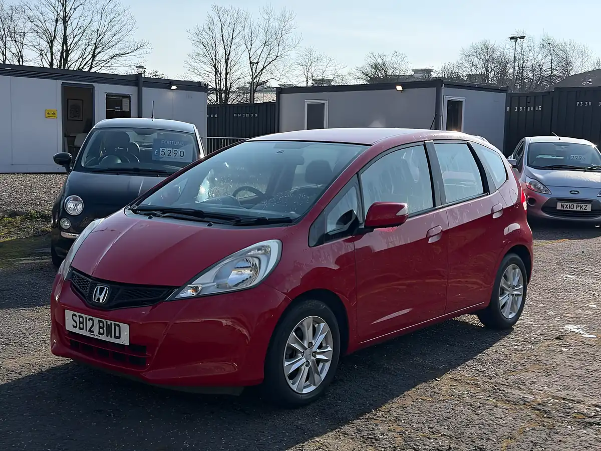 Used 2012 Honda Jazz Es Red - Interior and Exterior details 4