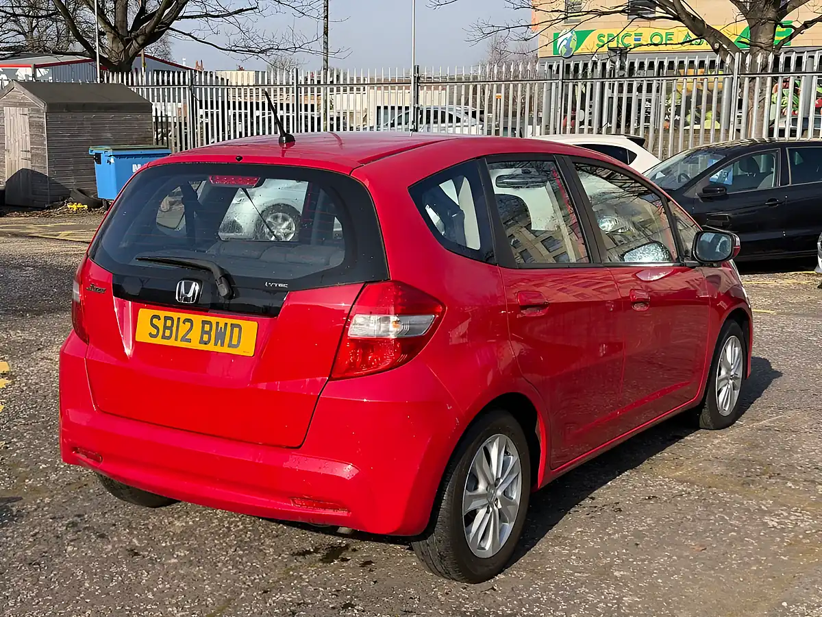 Used 2012 Honda Jazz Es Red - Interior and Exterior details 6