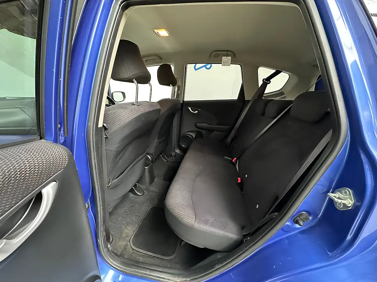 Used 2012 Honda Jazz He Azure Blue - Interior and Exterior details 9